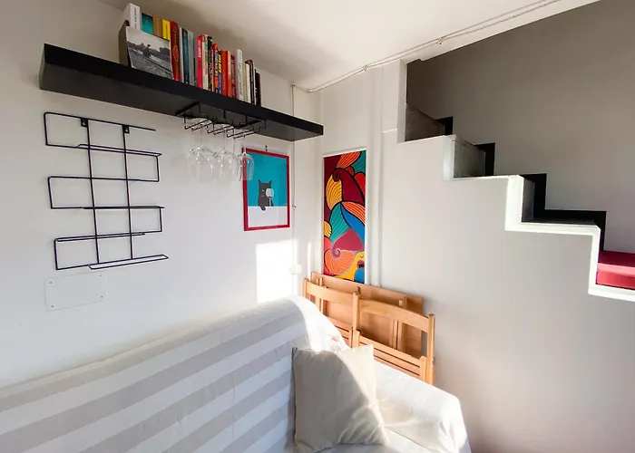 The Artful Flat